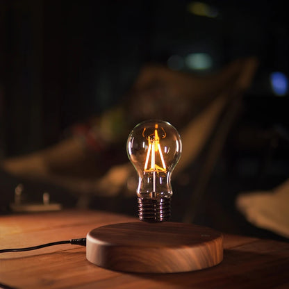 Nordicast Aurora - Svævende Lampe